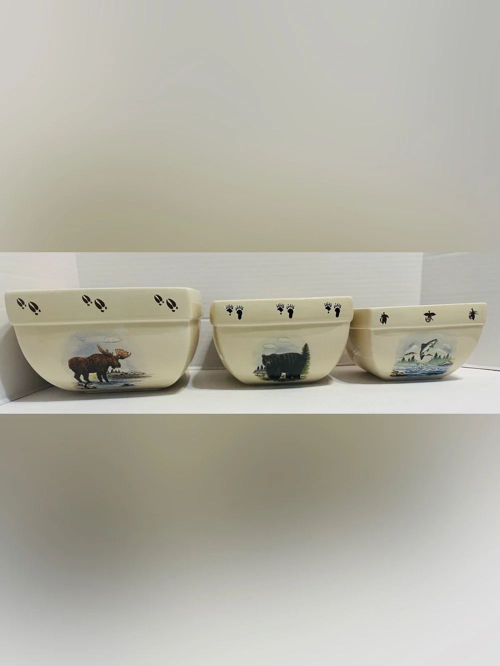 Wildlife Square Nesting Bowls Fish Bear Moose Motif Lot of 3 Animals Debco